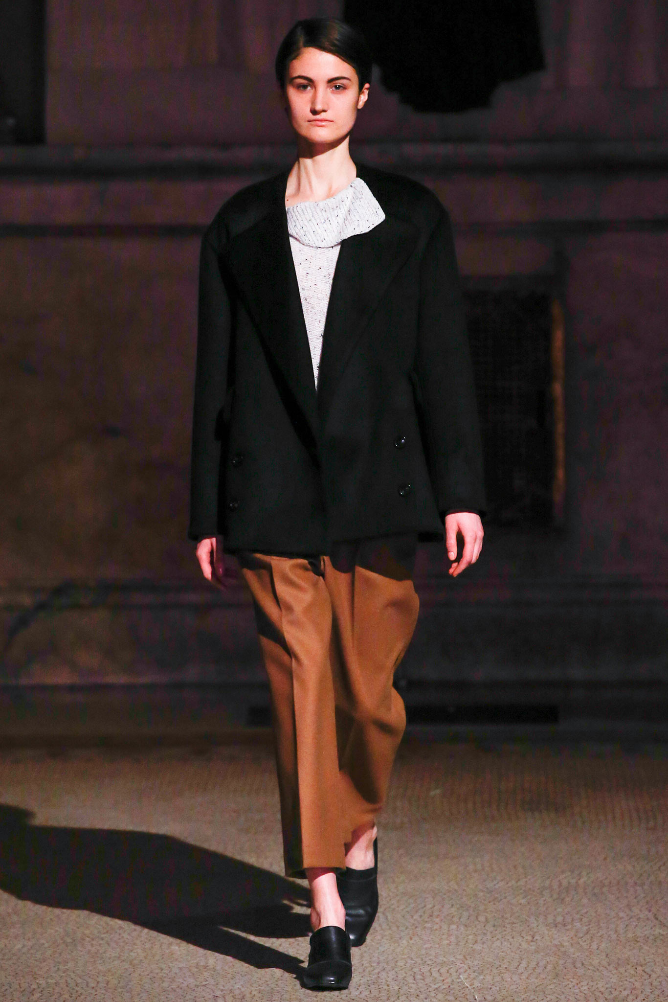 CREATURES OF COMFORT AUTUMN/WINTER 2015-16 READY-TO-WEAR NEW YORK